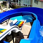 Cinar Family Hotel Side