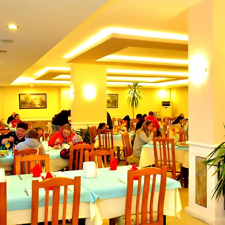 Отель Cinar Family Suite Hotel
