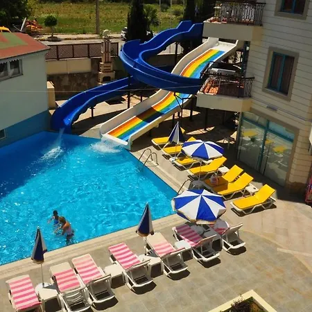 Cinar Family Suite Hotel