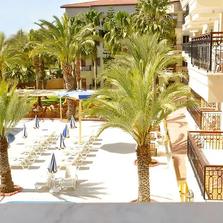Cinar Family Suite Hotel