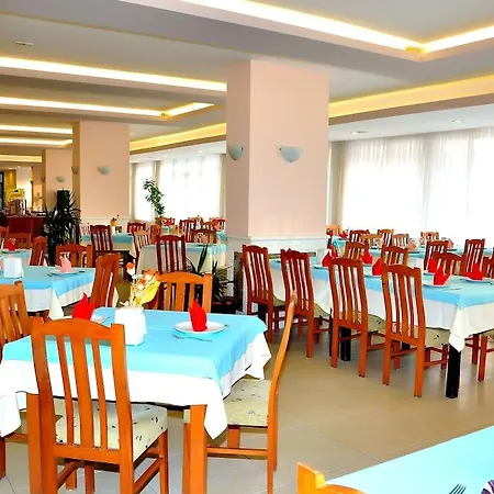 Cinar Family Suite Hotel 3* Side