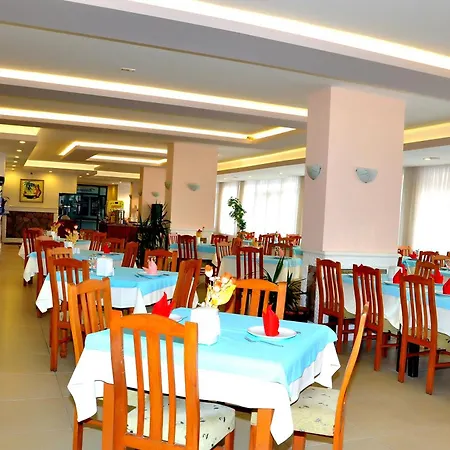 Cinar Family Suite Hotel