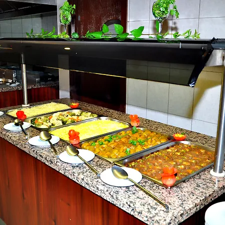 Cinar Family Suite Hotel 3* Side