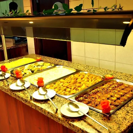 Cinar Family Suite Hotel 3*