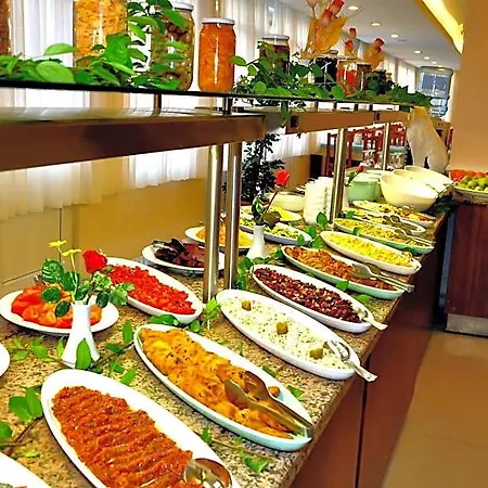 Cinar Family Hotel Side