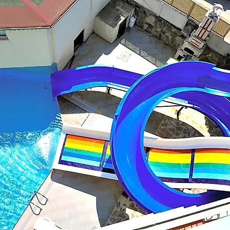 Hotel Cinar Family