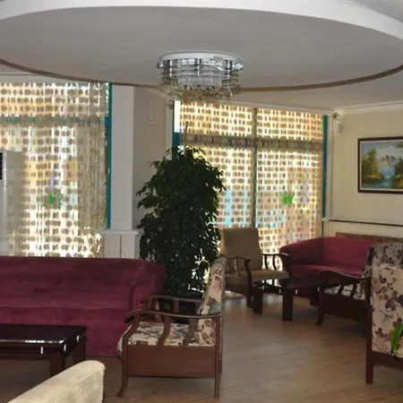 Otel Cinar Family 3*