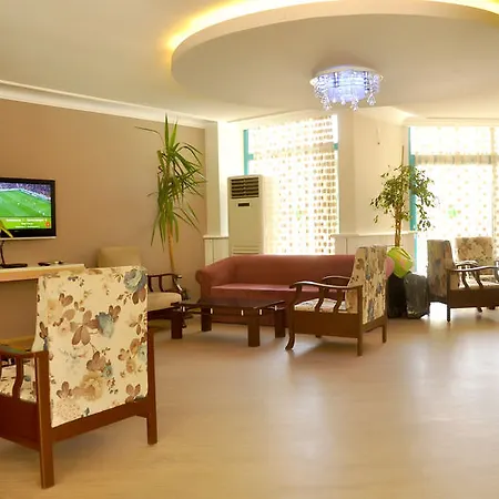 Hotel Cinar Family Suite Hotel 3*