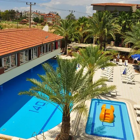 Cinar Family Suite Hotel 3*
