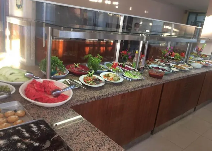 Cinar Family Suite Hotel