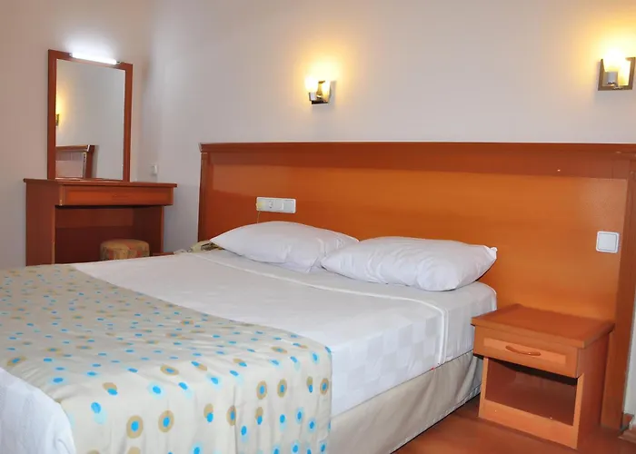 Hotel Cinar Family Suite Hotel Side