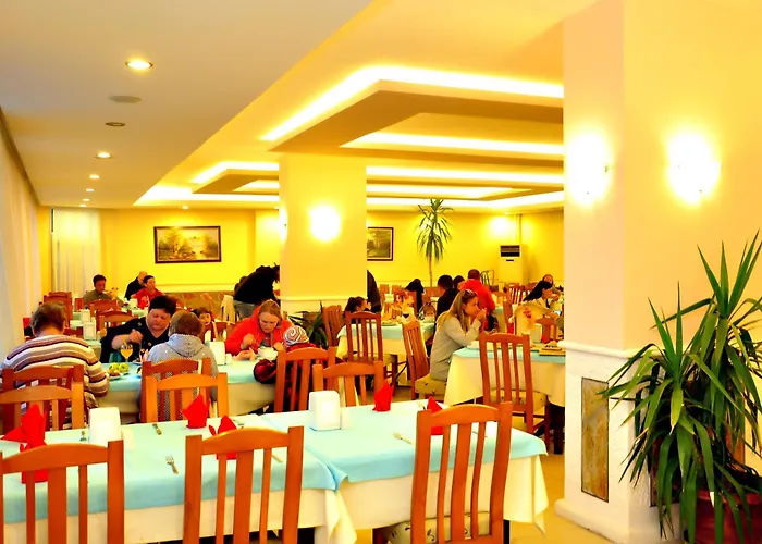 Hotel Cinar Family Suite Hotel