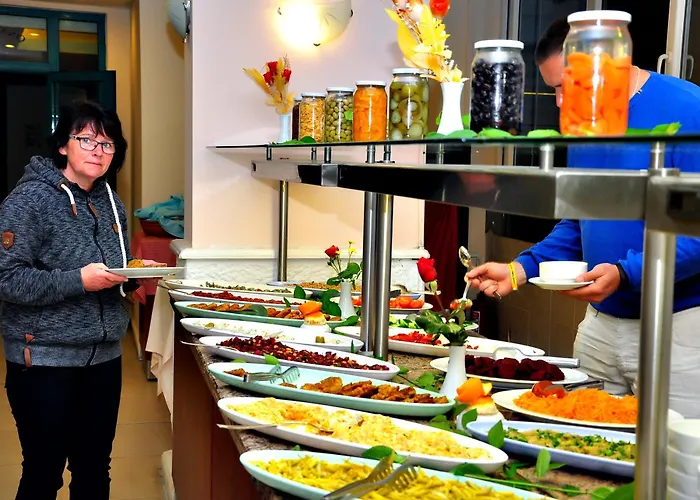 Cinar Family Suite Hotel Hotel Side