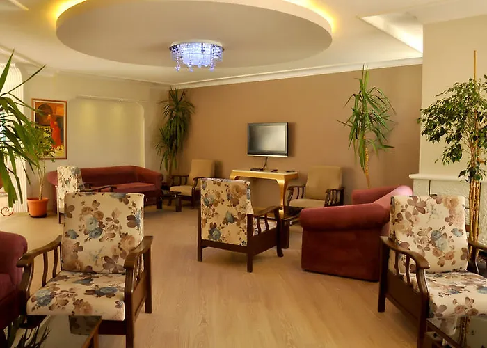 Cinar Family Suite Hotel Side