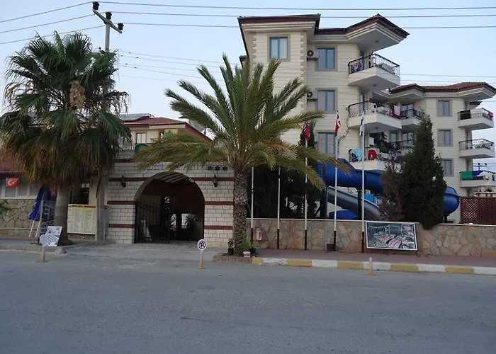 Cinar Family Suite Hotel