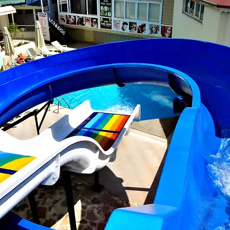 Cinar Family Hotel Side