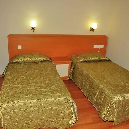 Cinar Family Hotel Side