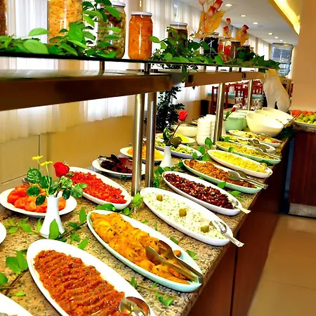 Отель Cinar Family Suite Hotel